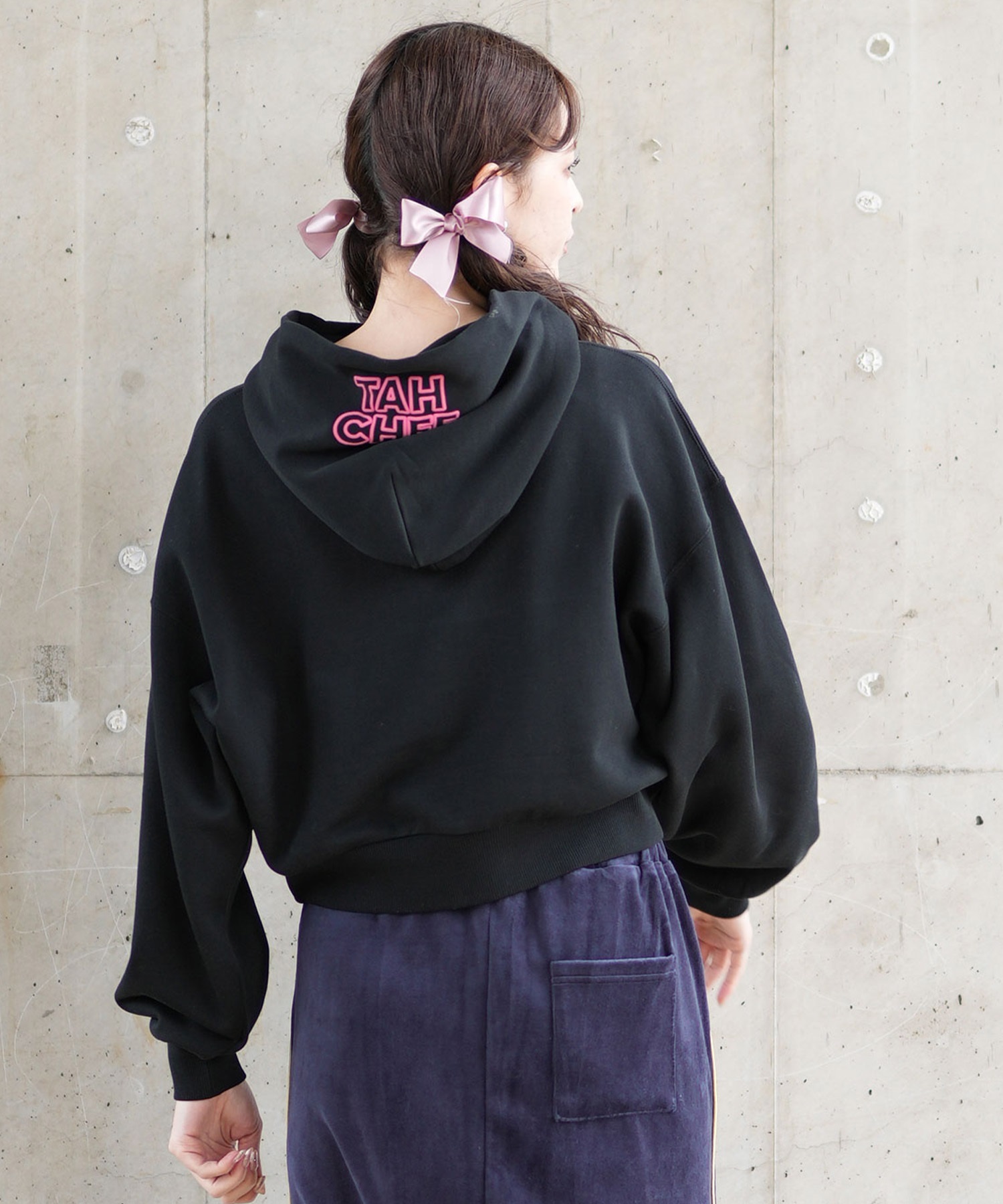 TAHCHEE ターチー パーカー レディース プルオーバー スウェット