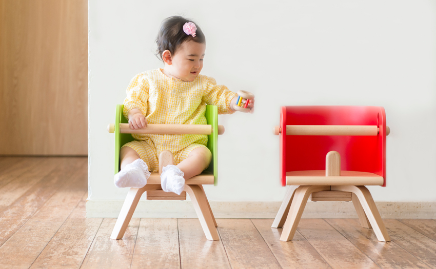 Carota カロタ 可愛らしいベビーチェア 佐々木デザイン SDI 日本製を