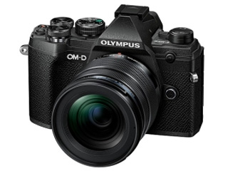 ミラーレス一眼 OLYMPUS OM-D E-M5 Mark III 使ってみた