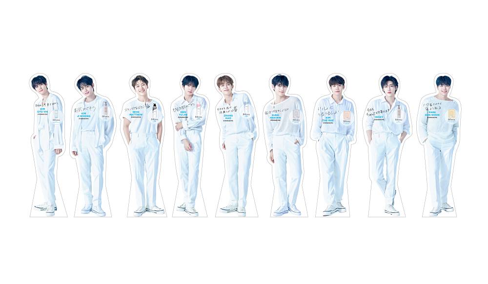 エンタメ】ZEROBASEONE、投げキッスやハートマークを披露したSP動画を