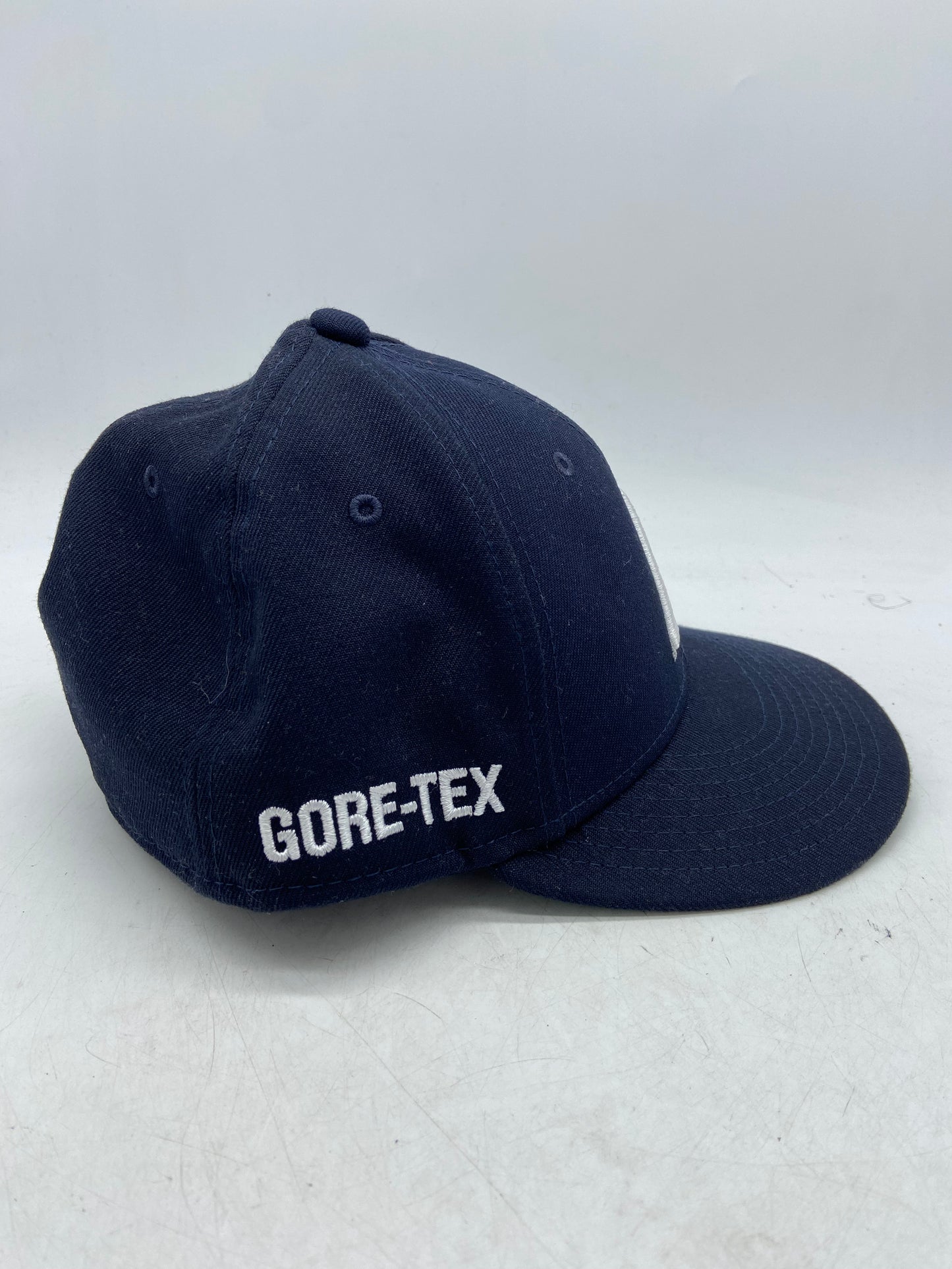 Palace New Era Gore-Tex Navy Fitted Hat Sz 7 3/8 – Music City Vintage