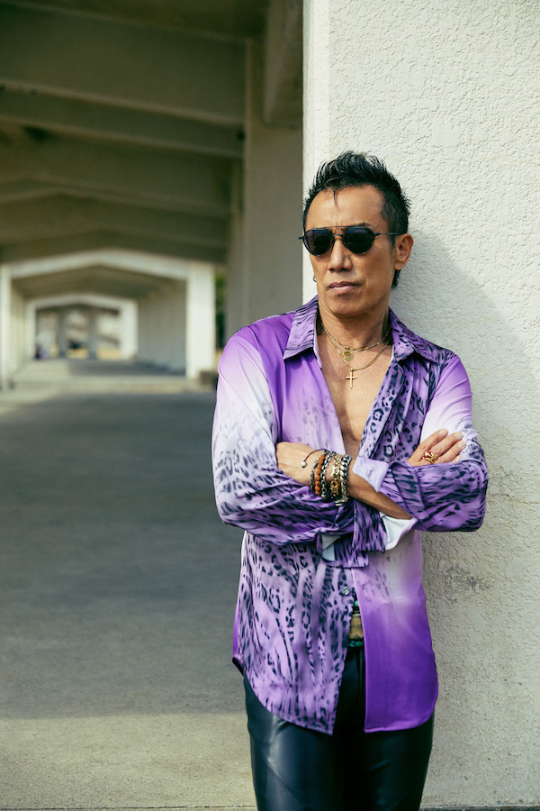 長渕剛、04年桜島＆15年富士山麓のオールナイト・ライブ含むライブ映像