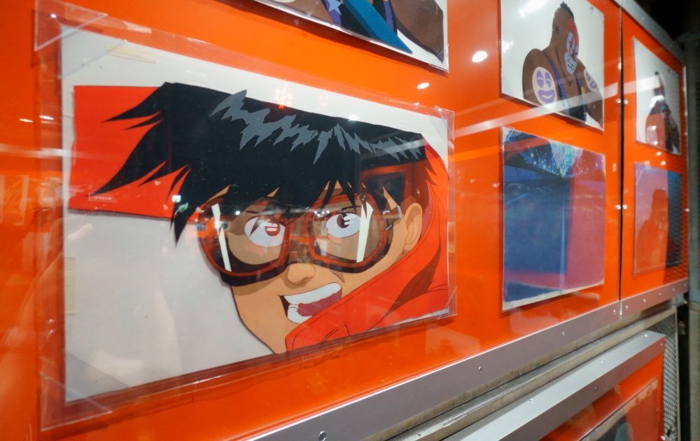 大友克洋全集『AKIRA セル画展』レポート 監督自ら企画構成する、劇場