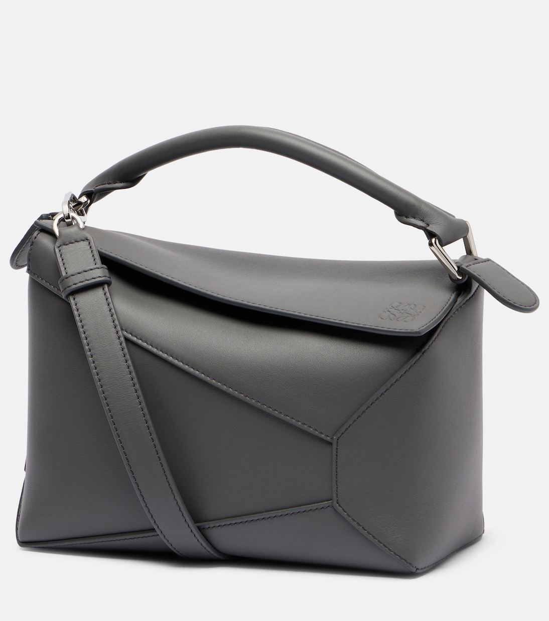 Puzzle Edge Small leather tote bag in grey - Loewe | Mytheresa
