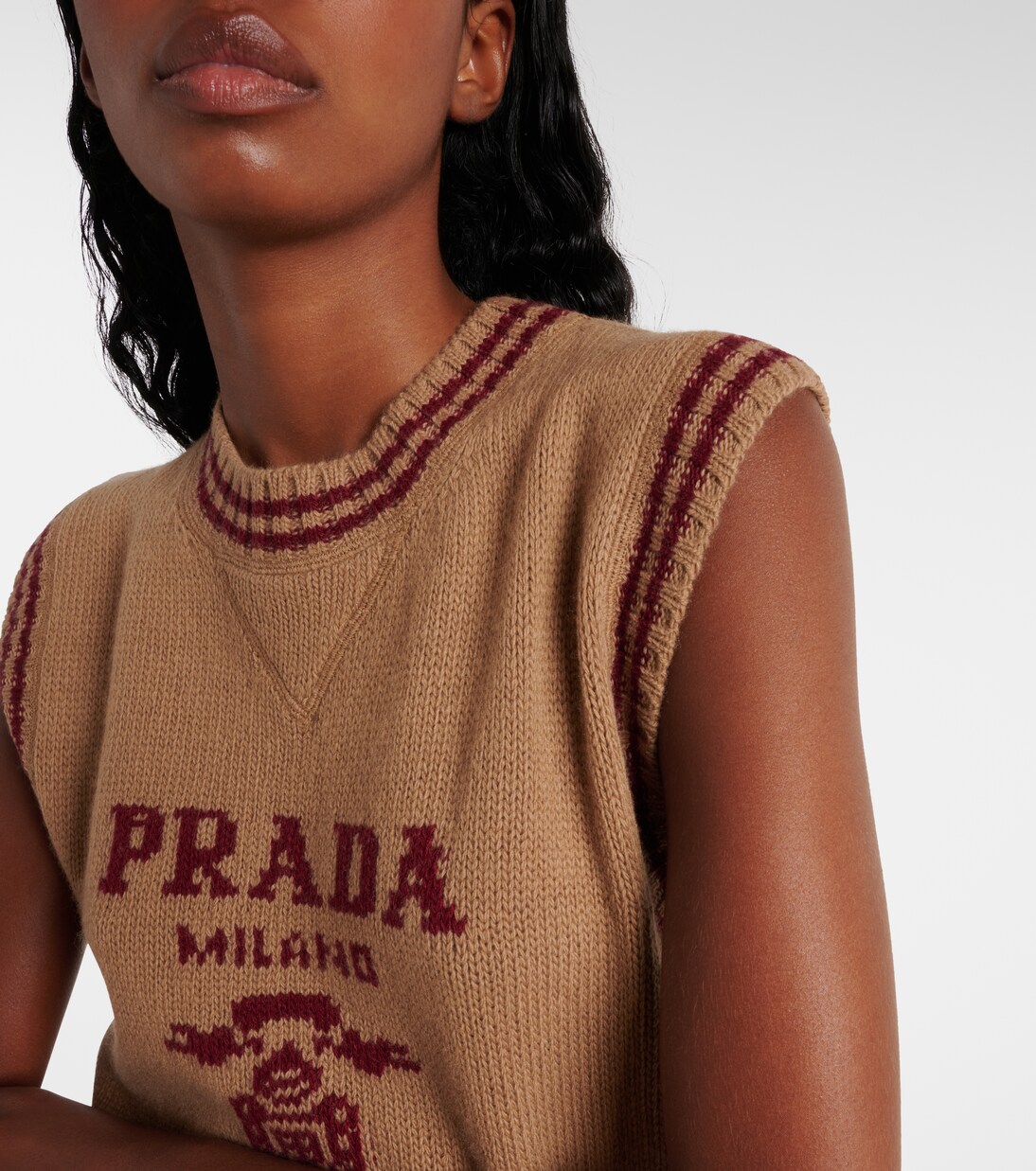 Logo wool and cashmere sweater vest in multicoloured - Prada
