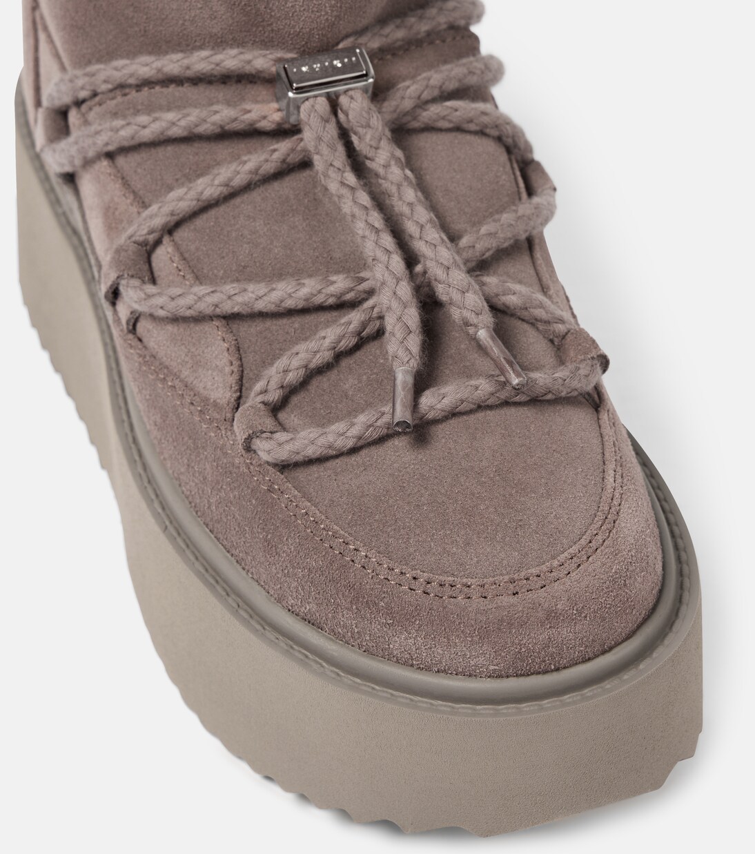 Classic suede platform snow boots in brown - Inuikii | Mytheresa