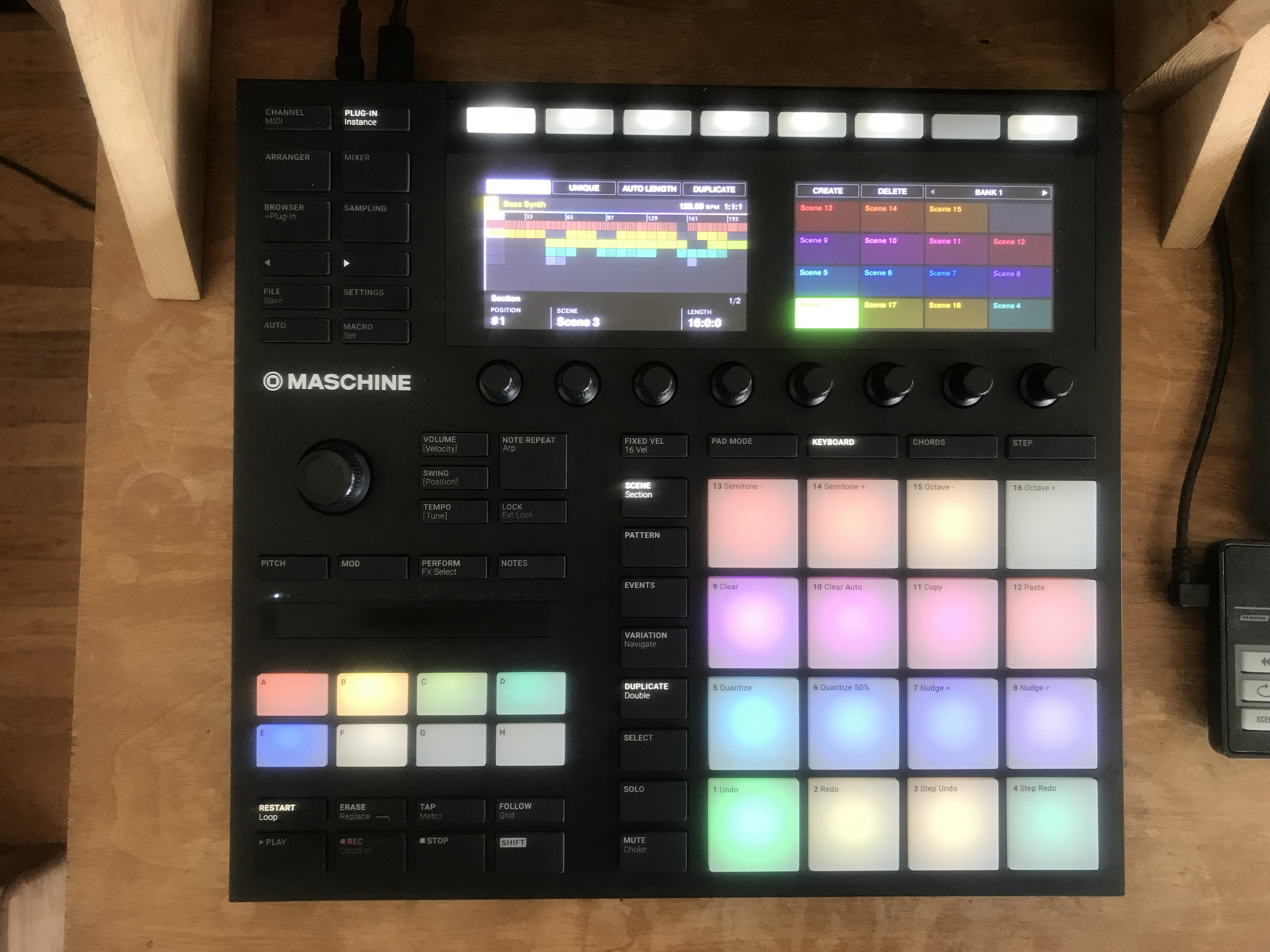 Gear Review: Native Instruments Maschine MK3+ - Mystik Sound