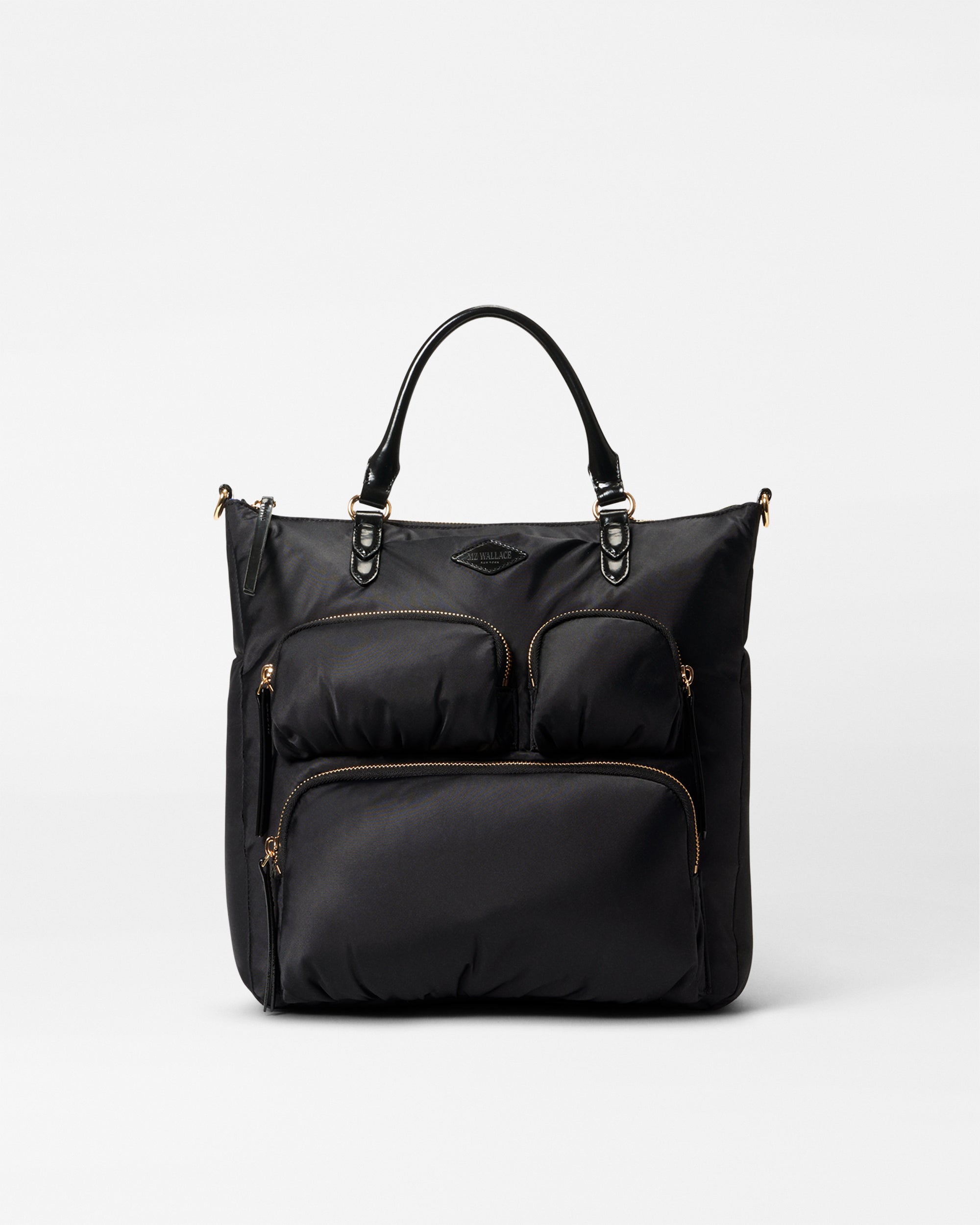 1705B1902_black_chelsea_conver