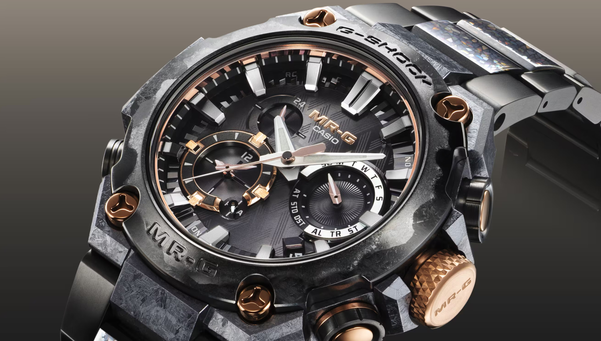 Casio Japan-exclusive titanium MR-G watch quietly went out of