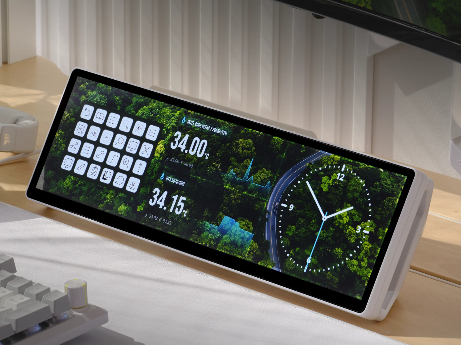 Corsair Xeneon Edge ultrawide secondary display launches in two