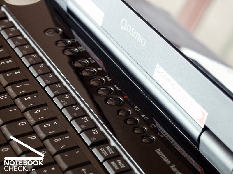 Review Toshiba Qosmio F20 - NotebookCheck.net Reviews