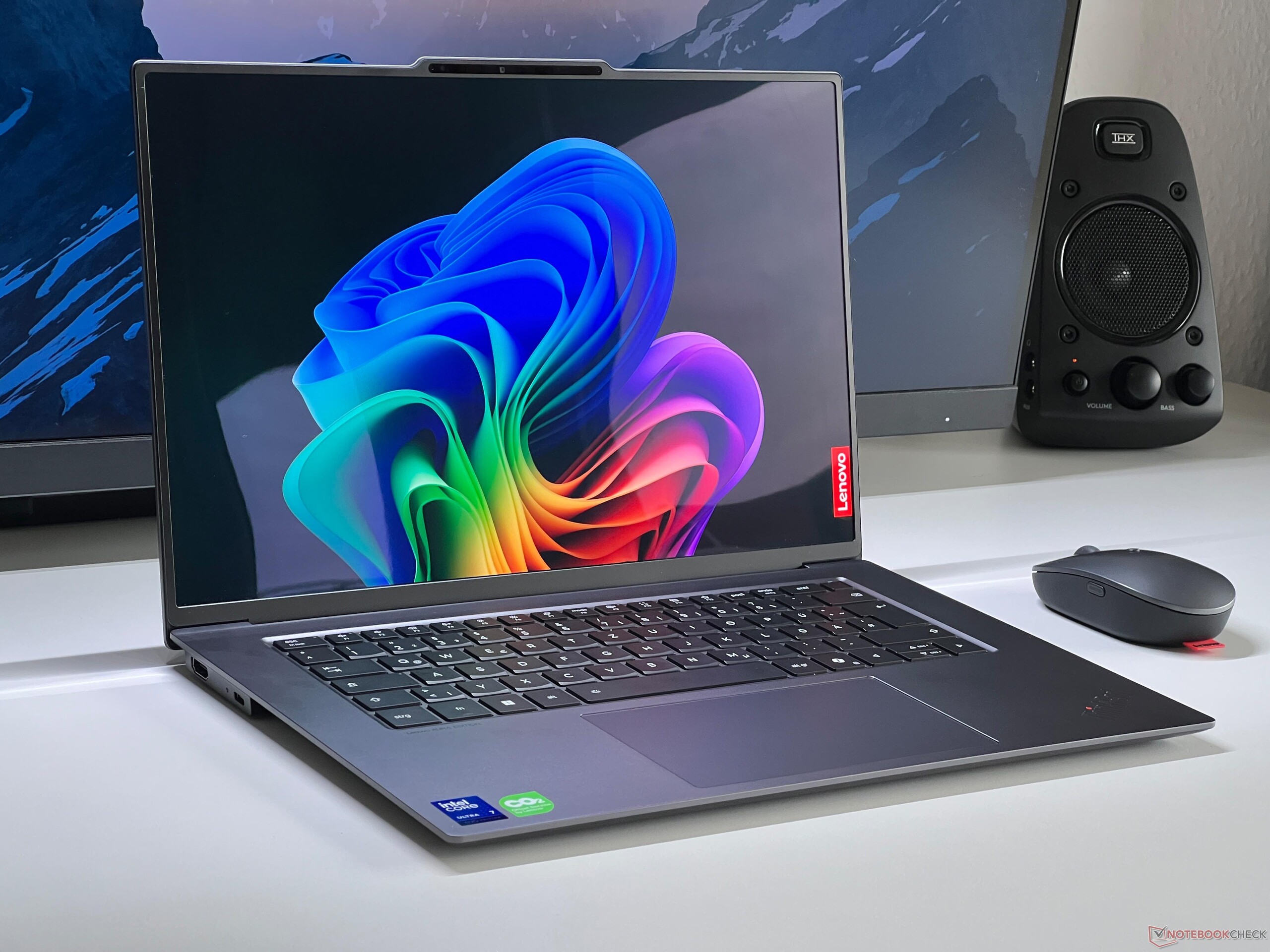 Lenovo ThinkPad X9 15 Aura Edition Laptop Review - The MacBook Air