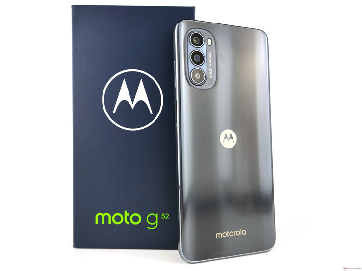 Motorola Moto G52 smartphone review - Affordable 90-Hz OLED phone