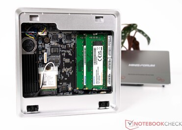 Minisforum Venus Series NAB6 review: The sleek mini PC with a fast