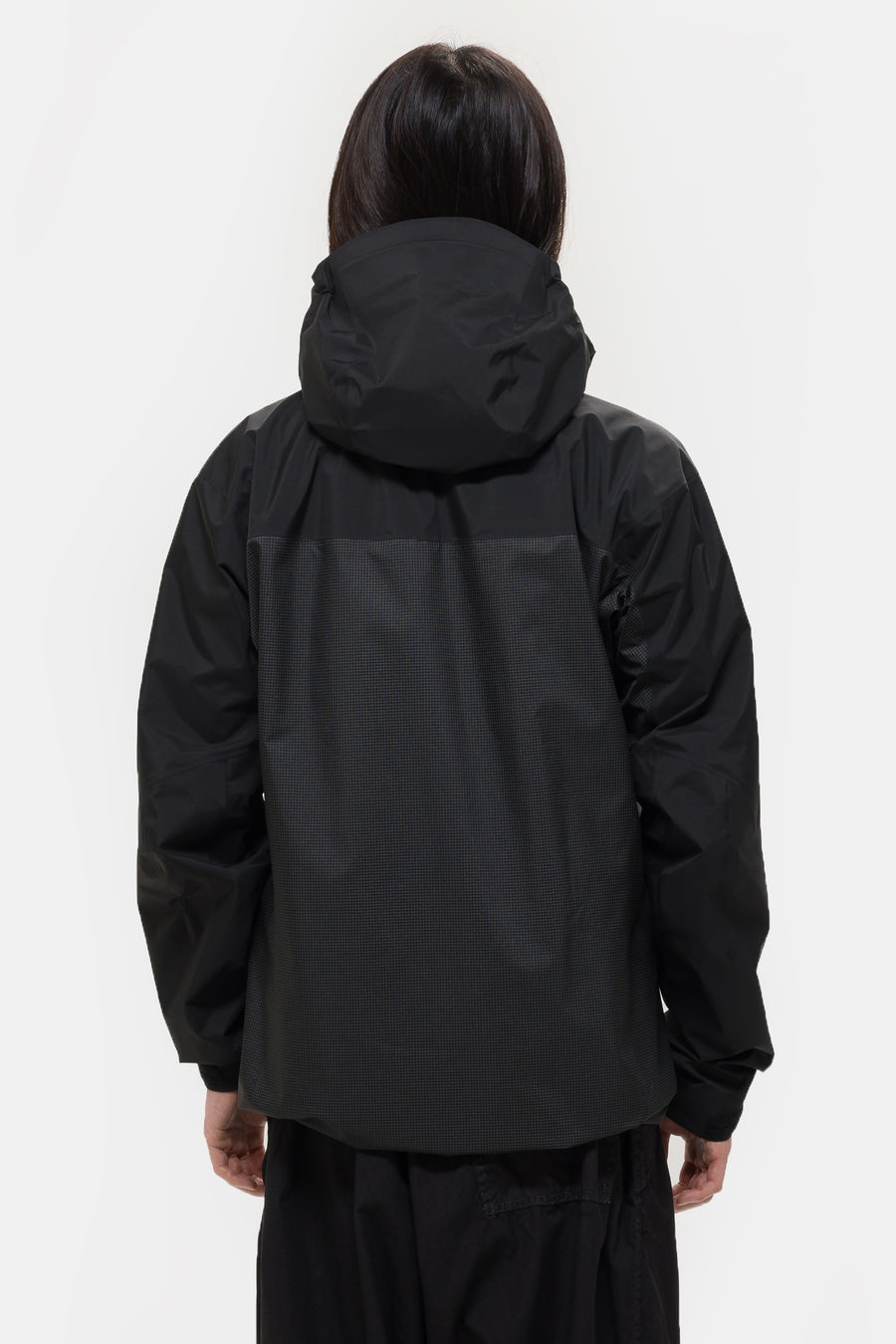 Alpha Jacket in Black - Arc'Teryx