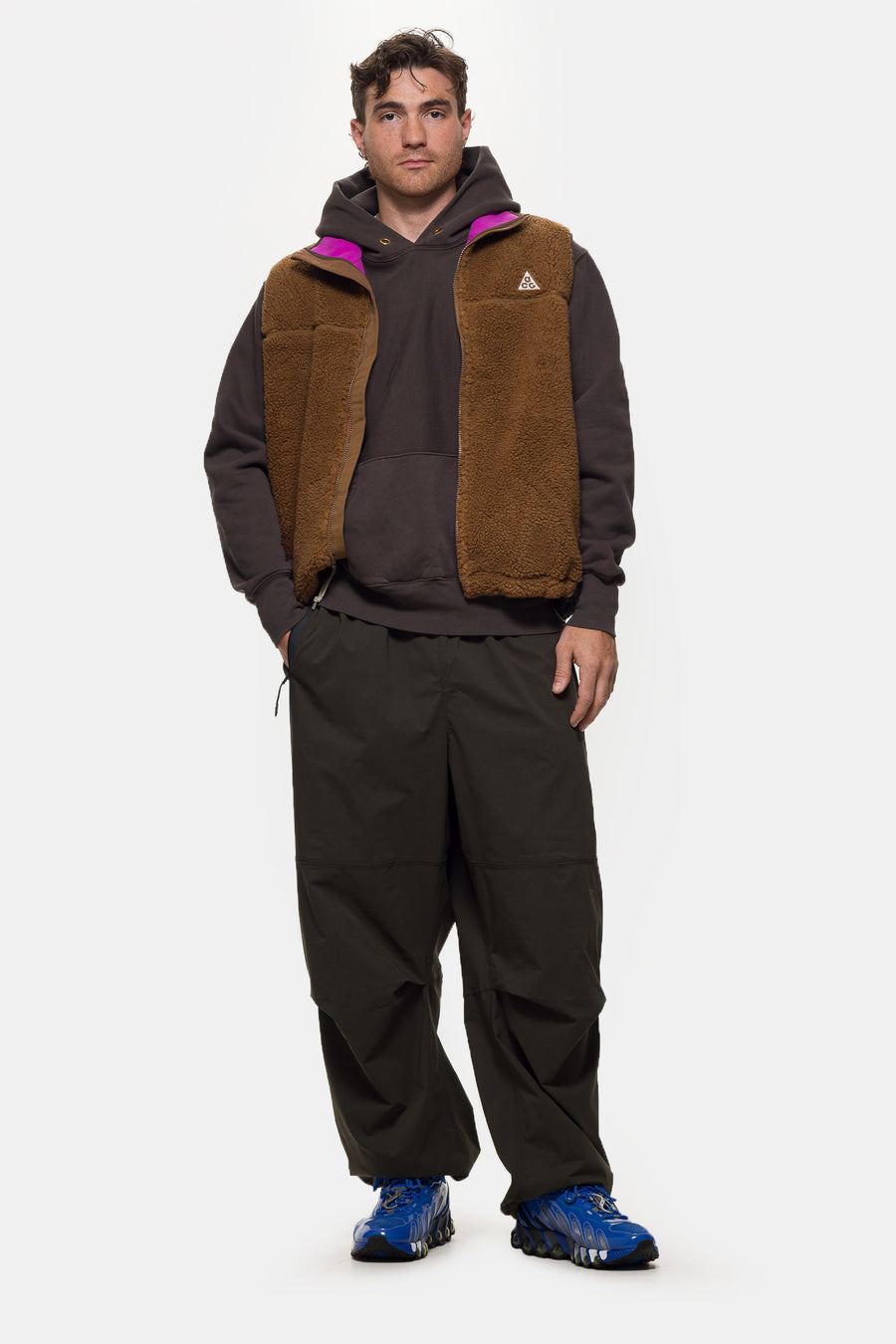 ACG Therma-FIT ADV Vest in Mosswood Brown/Black/Summit White