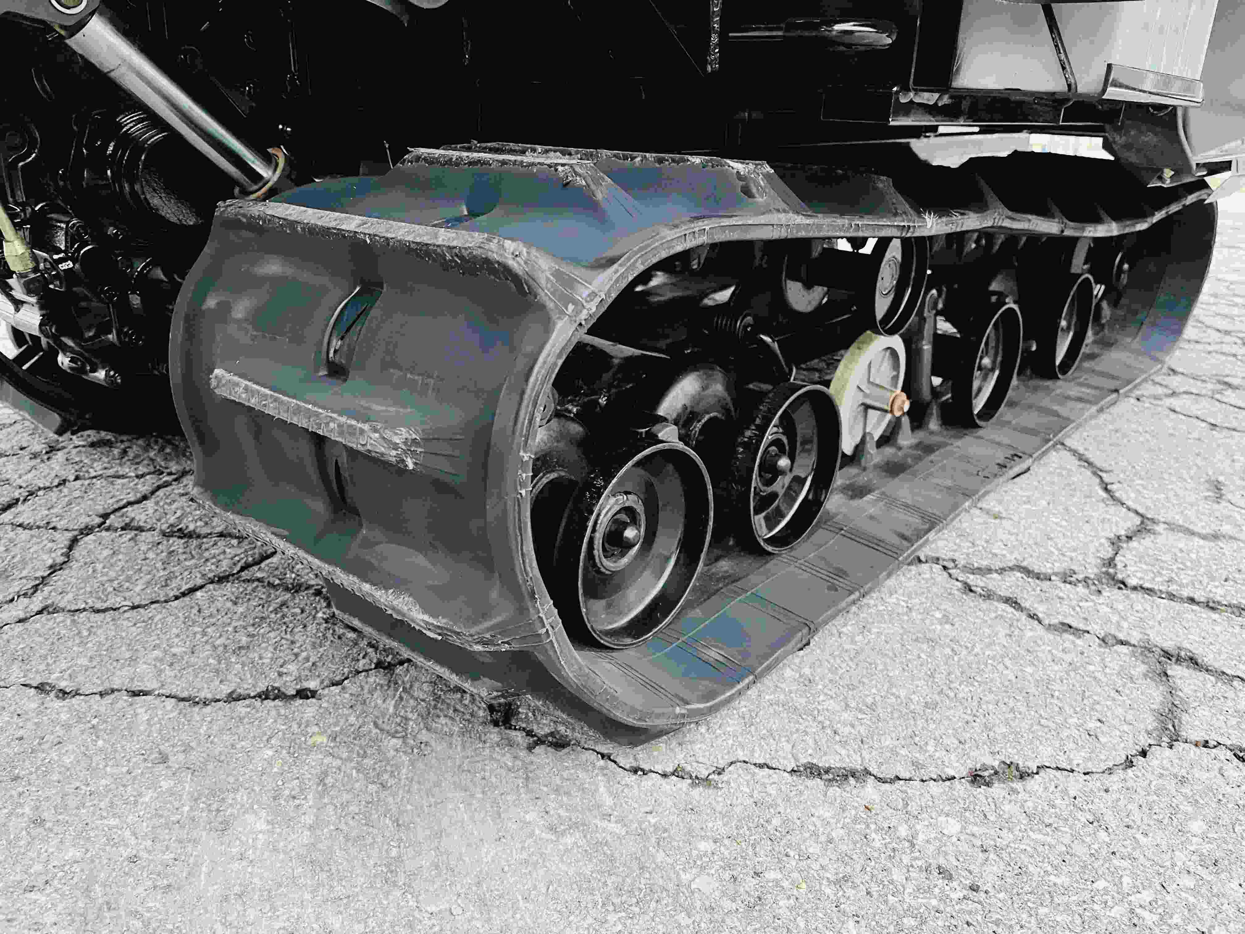 三菱マヒンドラ農機 中古コンバイン VS323の詳細｜農機具通販ノウキナビ