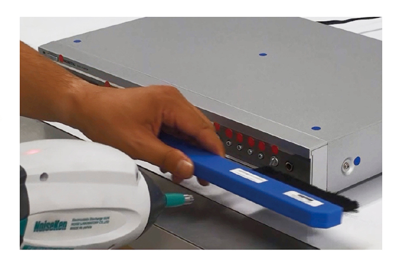 除電ブラシ MODEL：05-00125A - 株式会社ノイズ研究所