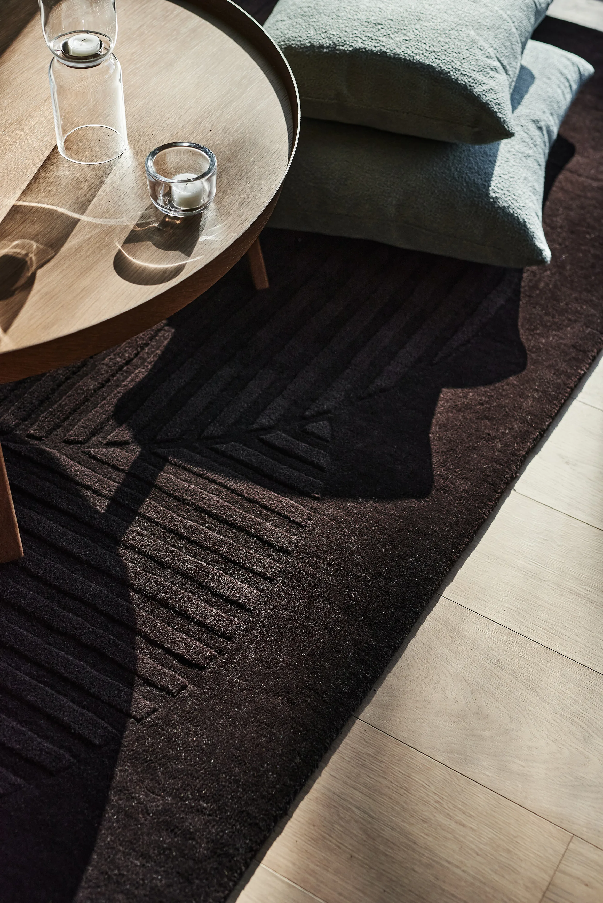 NJRD | 二オール からのLevels ウールラグ サークルズ brown