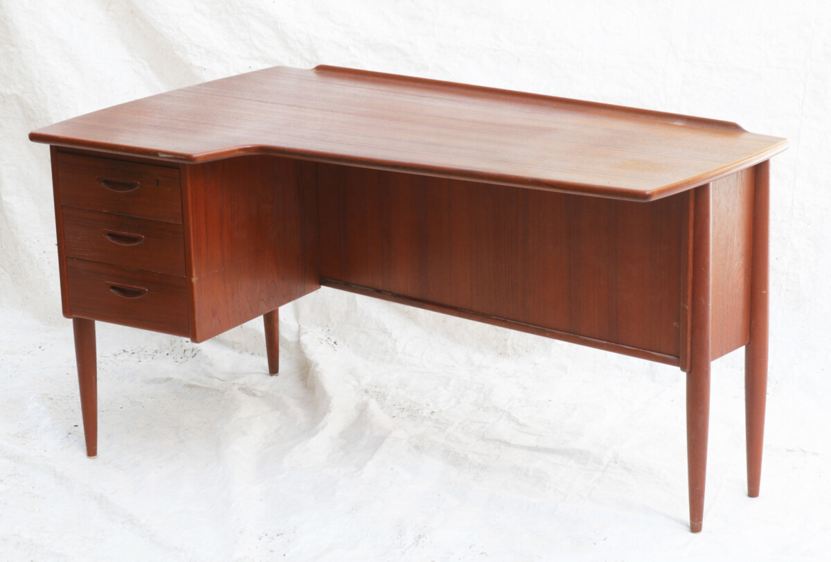 Vintage】Goran Strand | Model A10 ブーメランデスク（チーク） 2月