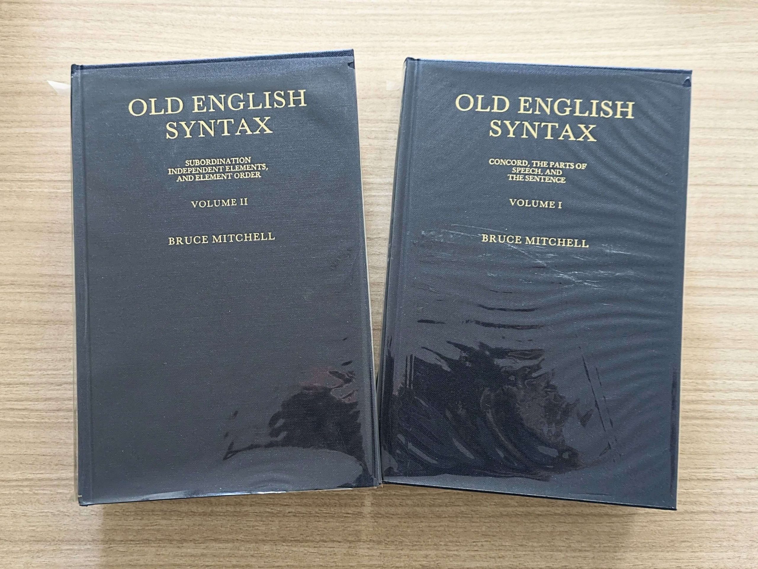 買取実績】言語学関連の専門書(洋書・和書)の買取【約200冊 24,157円