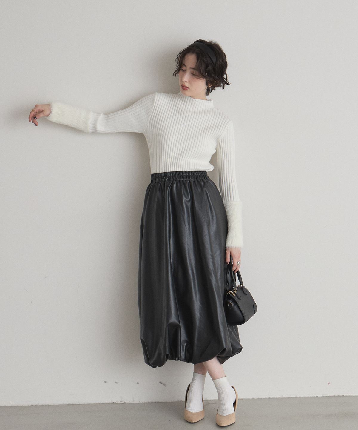 オフィシャルサイト限定】フェイクレザーバルーンスカート