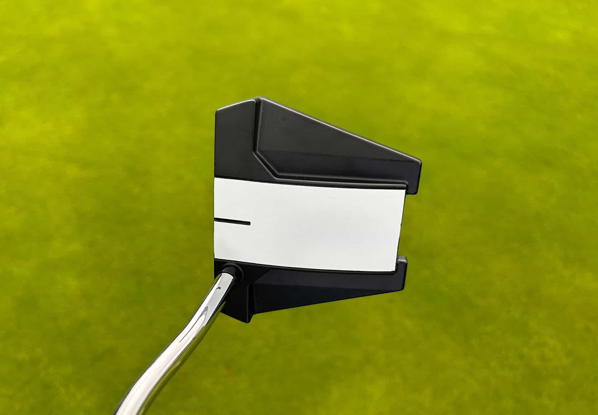 Odyssey White Hot Versa Twelve Putter review | National Club Golfer