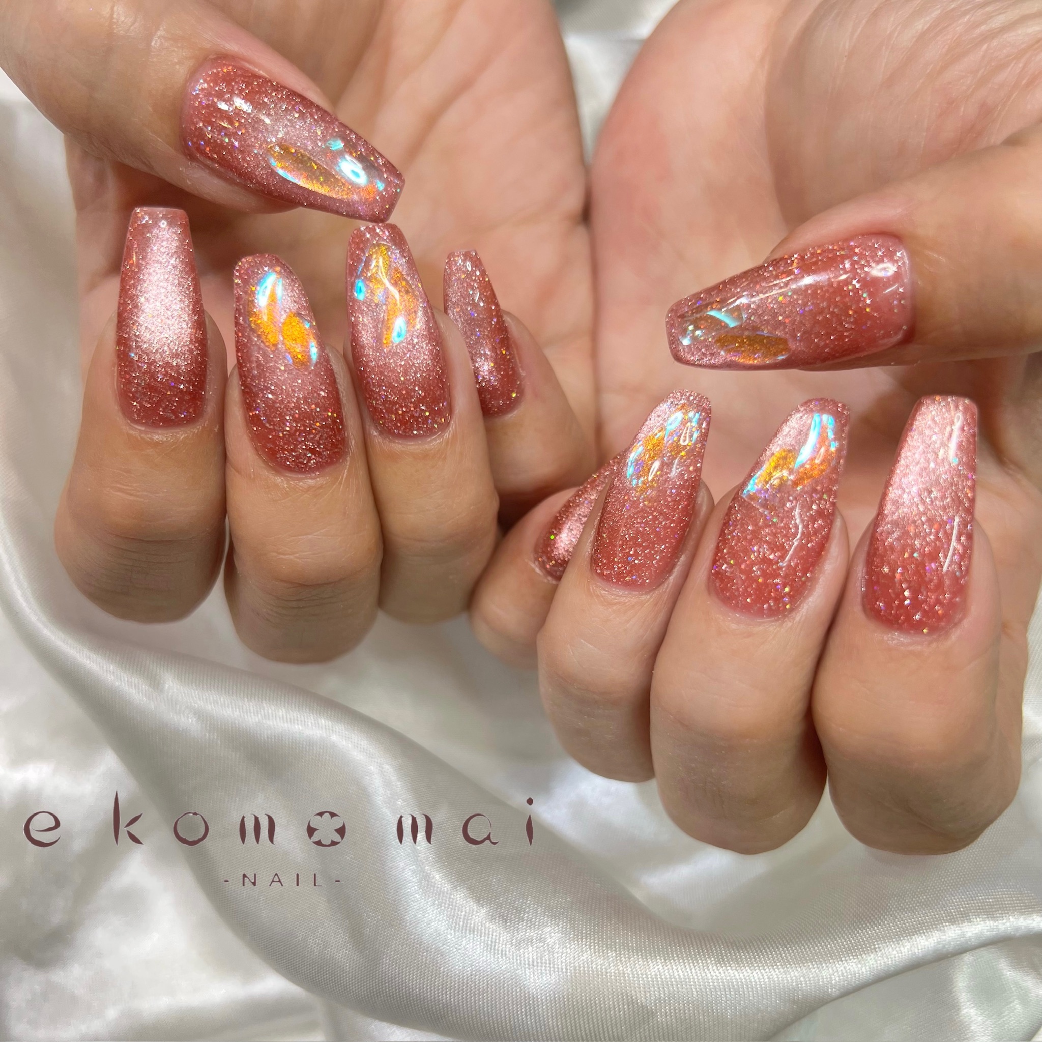 マグネット/オーロラ パーツネイル | 溝の口ネイルサロン e komo mai