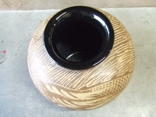 渓山作品 伊羅保釉陶彫の龍の花瓶 渓山作品 伊羅保釉陶彫の龍の花瓶