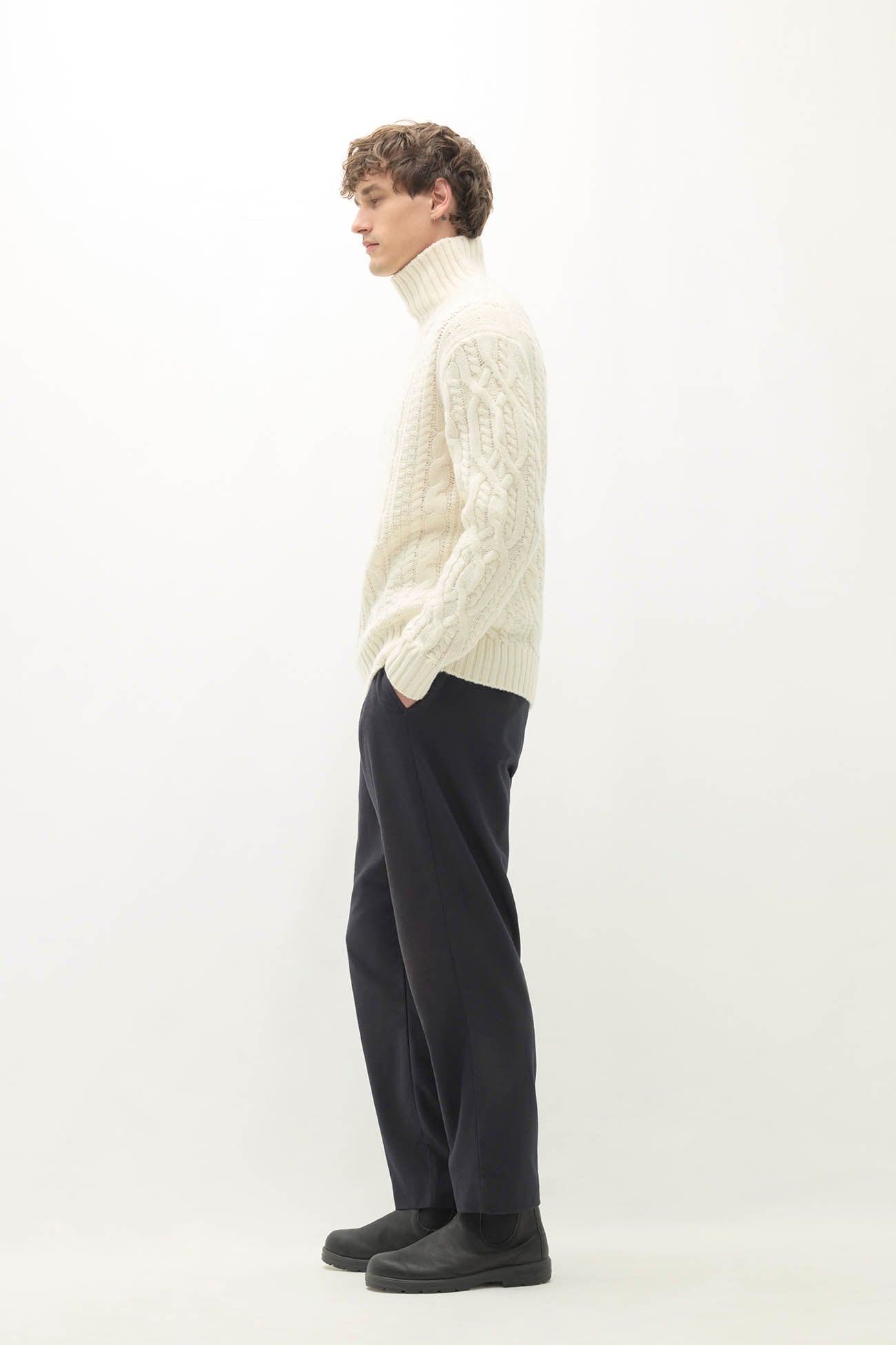 Men's Henry Cable Knit Turtleneck Cashmere Sweater – NAKEDCASHMERE