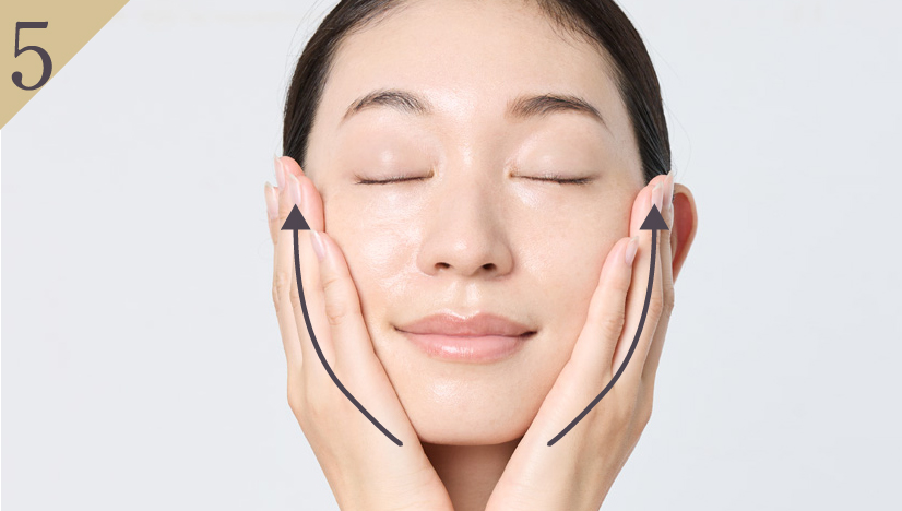 美の頂点を目指す、ハリツヤ肌へ。セルグレース フォーミュラ＆ジュレ