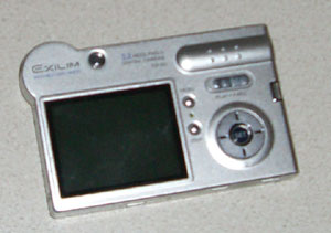 New Casio Exilim EX-S500 - Orange - NevBlog