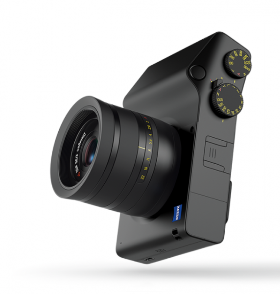 Zeiss ZX1 - Full Frame Compact with Built-in Adobe Lightroom CC
