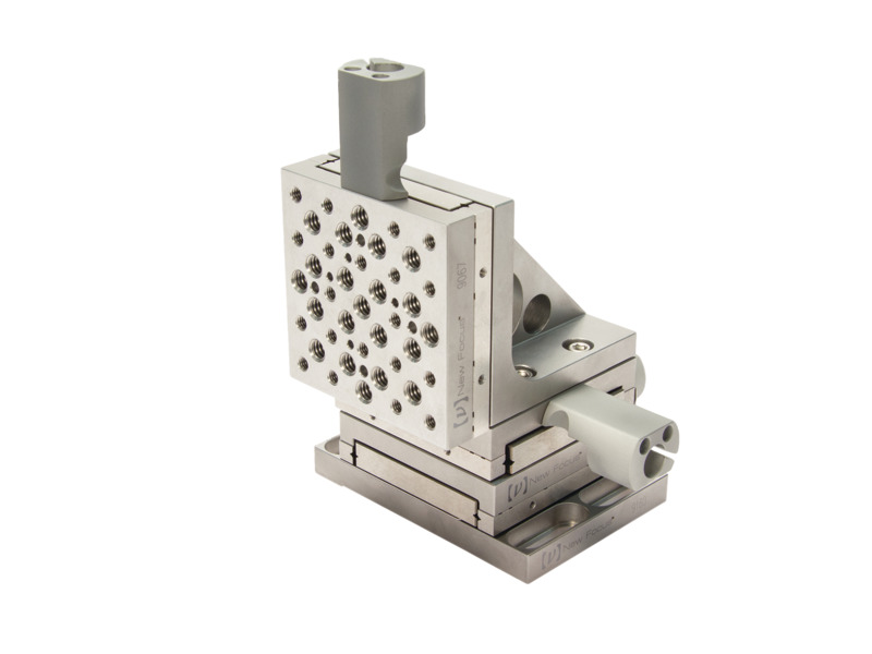 9067-XYZ-M XYZ Linear Stage