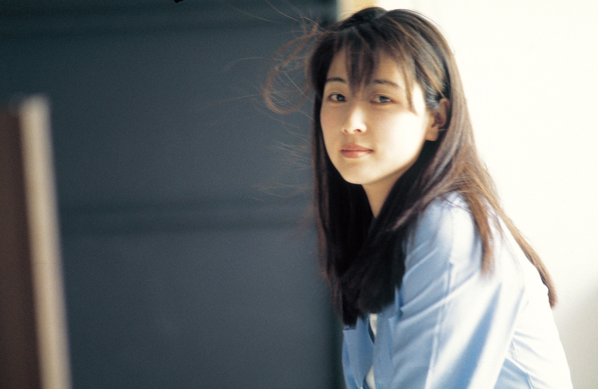 写真】ZARDデビュー30周年 坂井泉水の未公開写真を独占公開｜NEWS