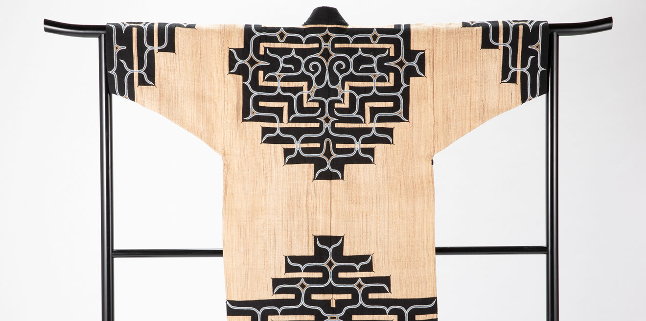 刺繍 | 二風谷アイヌクラフト