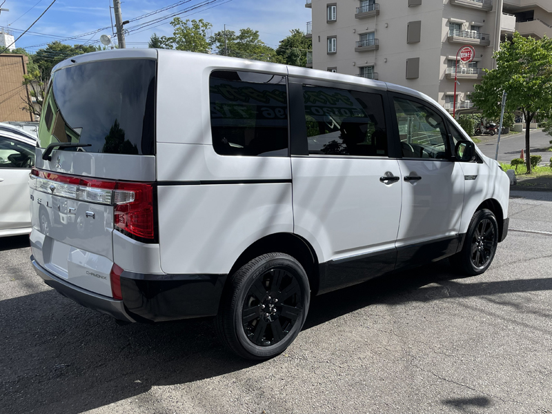 三菱 デリカD:5 | ナイスレンタカー | 茨城県つくば市・ひたちなか市