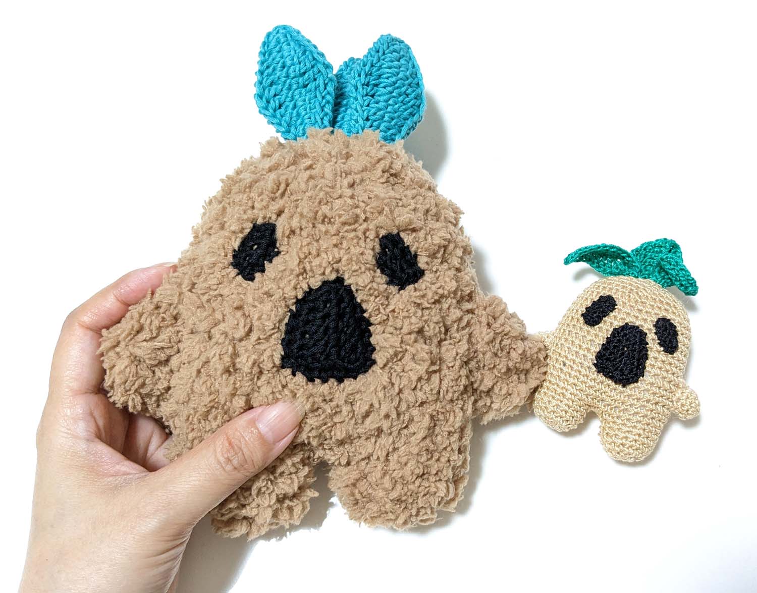 304..平和 マンドラゴラのあみぐるみ マンドラゴラのあみぐるみ - 編み