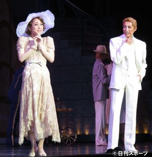 轟悠が異例の凱旋門再演「驚きが…」古巣雪組も出演 - 芸能 : 日刊スポーツ