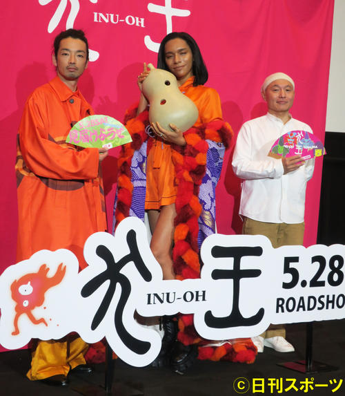 女王蜂」のアヴちゃん声優初挑戦に「クレジットに自分の名前が来た時は