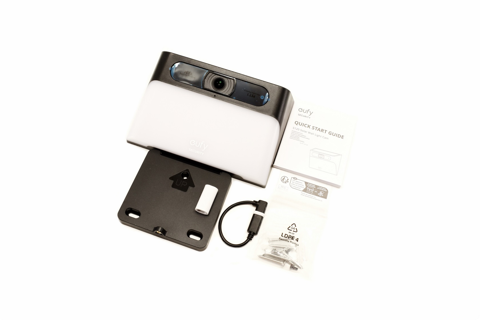 eufy S120 Solar Wall Light Cam Review