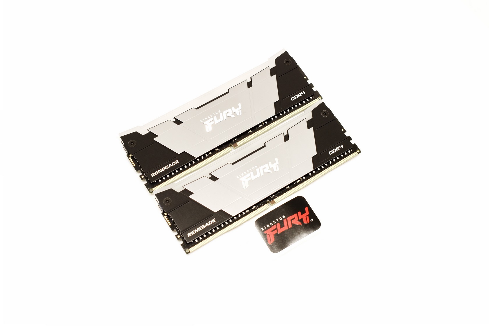 Kingston FURY Renegade RGB 32GB DDR4 3600MHz CL16 Dual-Channel Kit