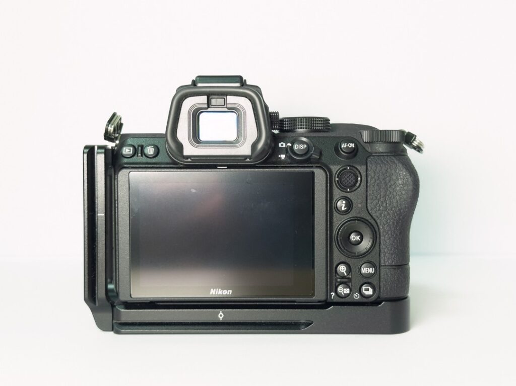 Z5にSmallRigのL字プレート装着をおすすめする話 | ニコン部