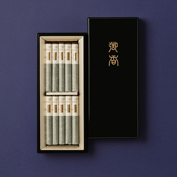 瑞雲 塗箱短10入 | 贈答用お線香 | 日本香堂公式