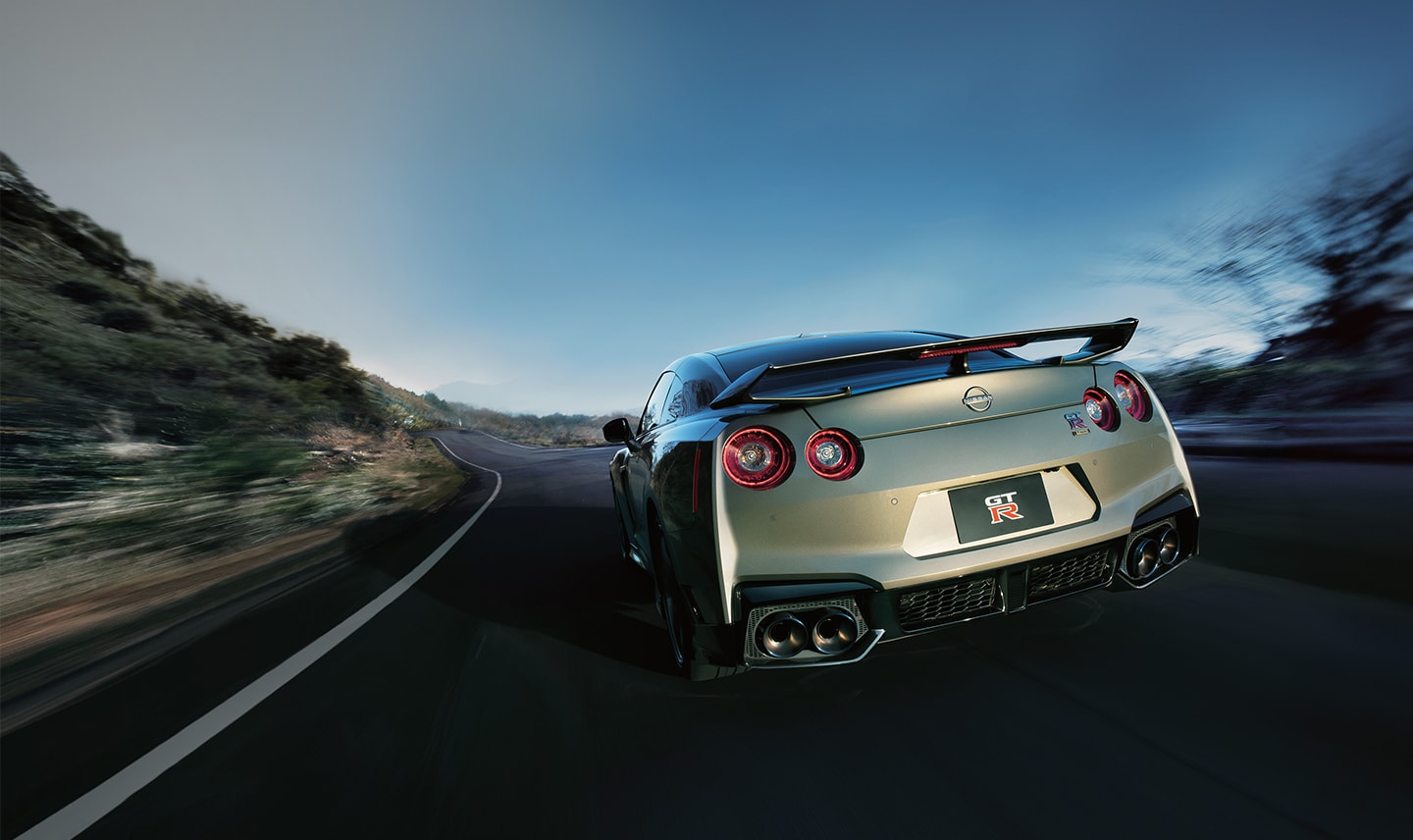 Nissan GT-R AWD Sports Car | Iconic Twin-Turbo Performance
