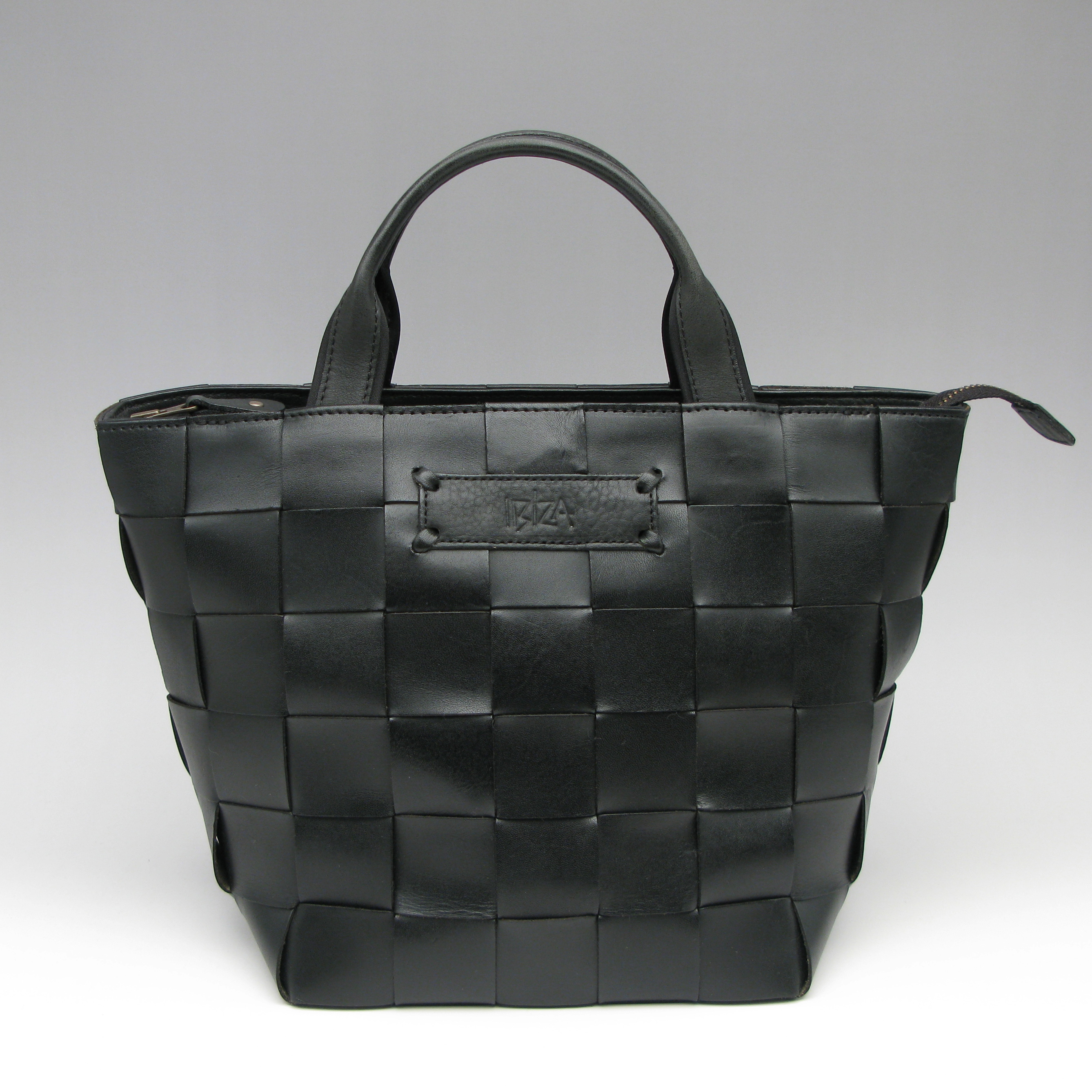 IBIZA（イビサ）メッシュハンドバッグ