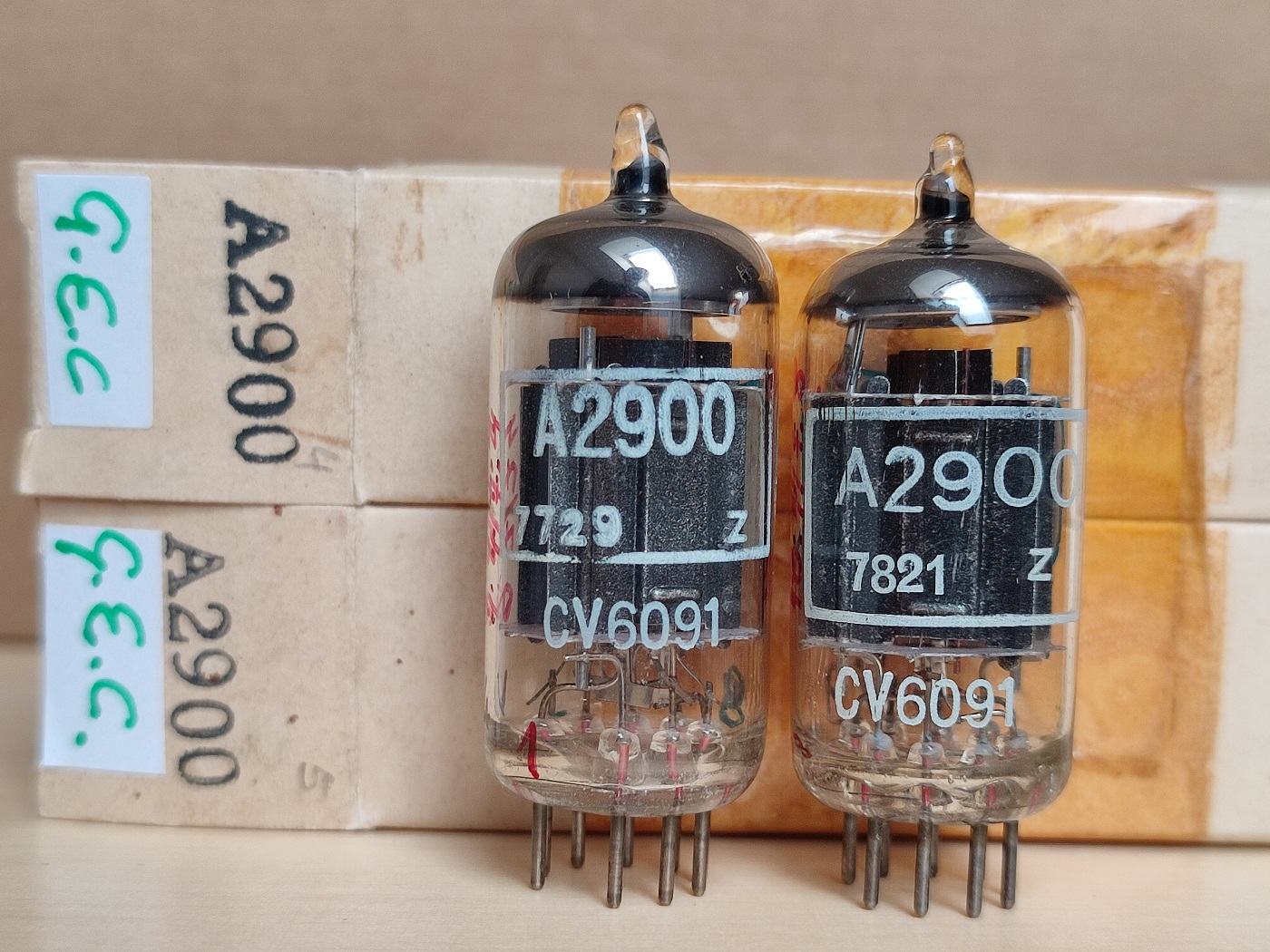 アンプ A2900/ECC81/CV6091 GEC アンプ A2900/ECC81/CV6091 GEC 1 NOS