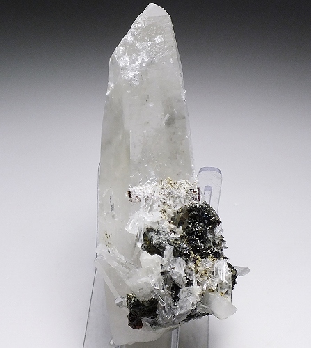 水晶/安四面銅鉱 Q832(大型) ペルー - 鉱物標本・隕石標本販売のWeb