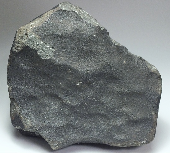 Allende(アエンデ) 炭素質隕石(CV3) 190(博物館級) 1710g - 鉱物標本