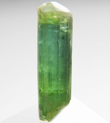 プ*ト様 トルマリン 原石 鉱物標本 200 プ*ト様 トルマリン 原石 鉱物